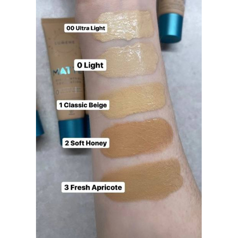 Матирующая тональная основа LUMENE MATTE Oil-control Foundation - Classic Beige