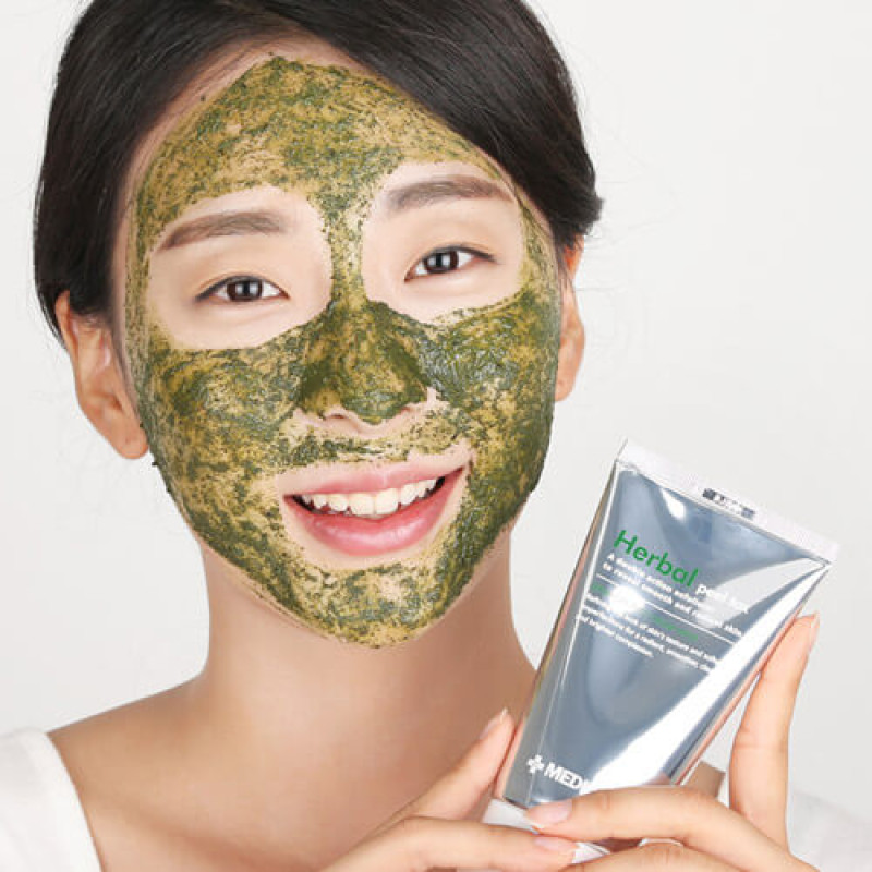 Маска-пілінг очищаюча з ефектом детоксу Medi-Peel Herbal Peel Tox Wash Off Type Cream Mask 120 ml